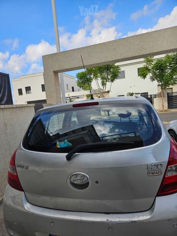 מודעת רכב יונדאי i20