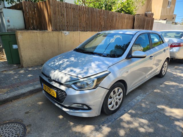 מודעת רכב יונדאי i20