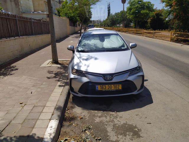 מודעת רכב טויוטה קורולה