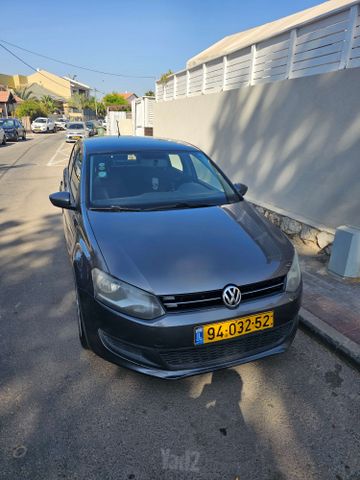 פולו  Comfortline אוט׳ 5 דל 1.2 (105 כ״ס)
