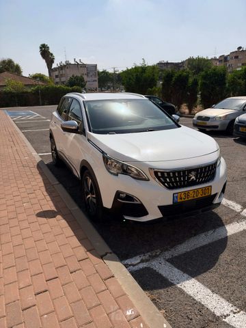 מודעת רכב פיג'ו 3008