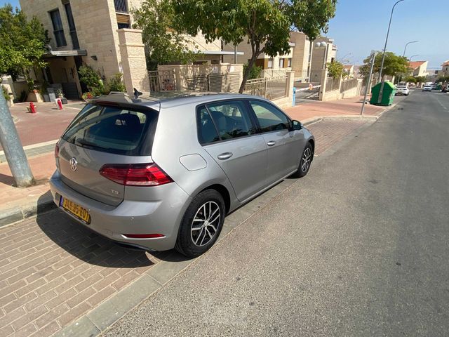 מודעת רכב פולקסווגן גולף