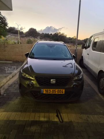 מודעת רכב סיאט ארונה