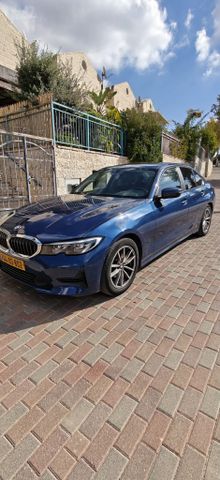 מודעת רכב ב מ וו סדרה 3