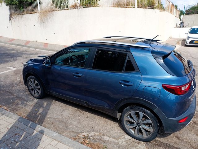 מודעת רכב קיה סטוניק