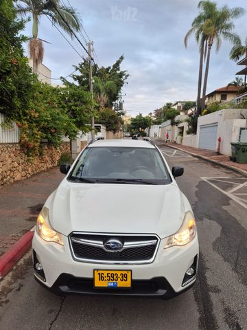 מודעת רכב סובארו XV
