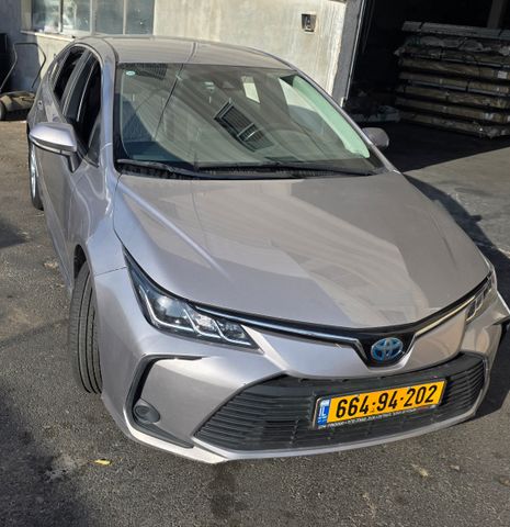מודעת רכב טויוטה קורולה
