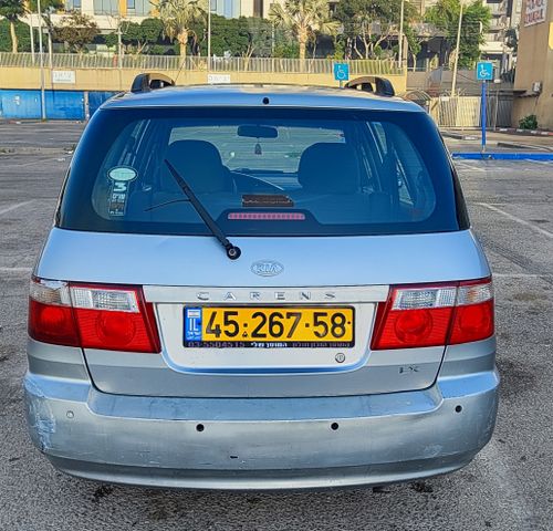 מודעת רכב קיה קארנס