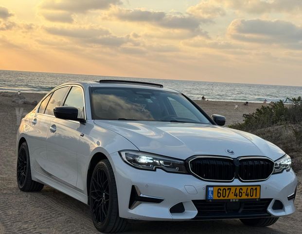 מודעת רכב ב מ וו סדרה 3