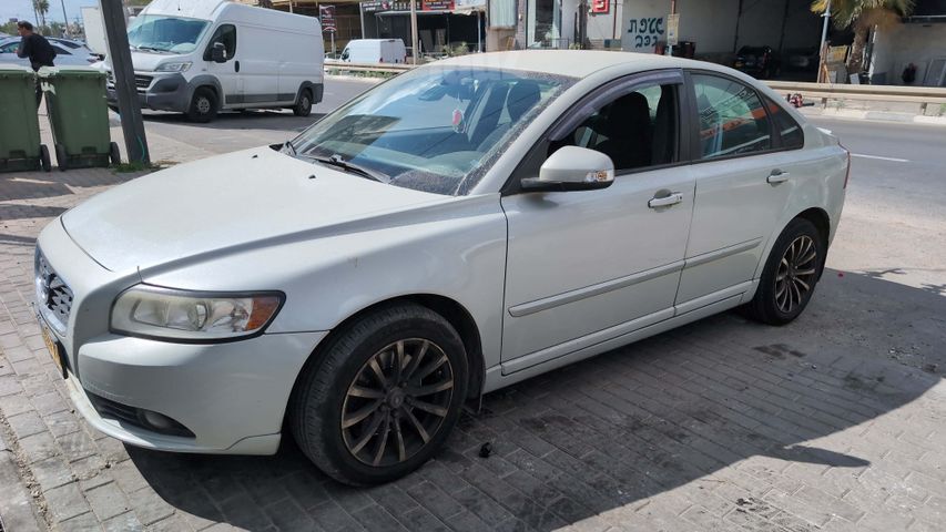 מודעת רכב וולוו S40
