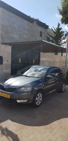 מודעת רכב סקודה ראפיד
