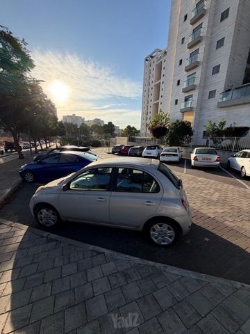 מודעת רכב ניסאן מיקרה