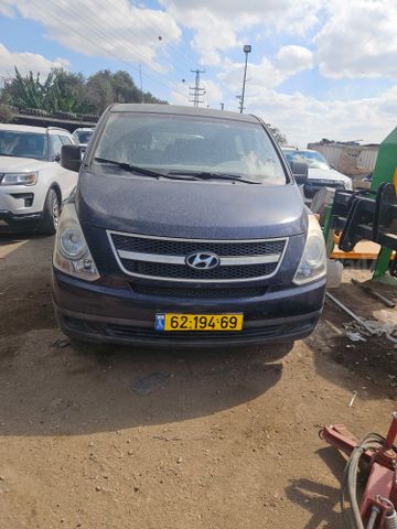 מודעת רכב יונדאי H-1 / i800