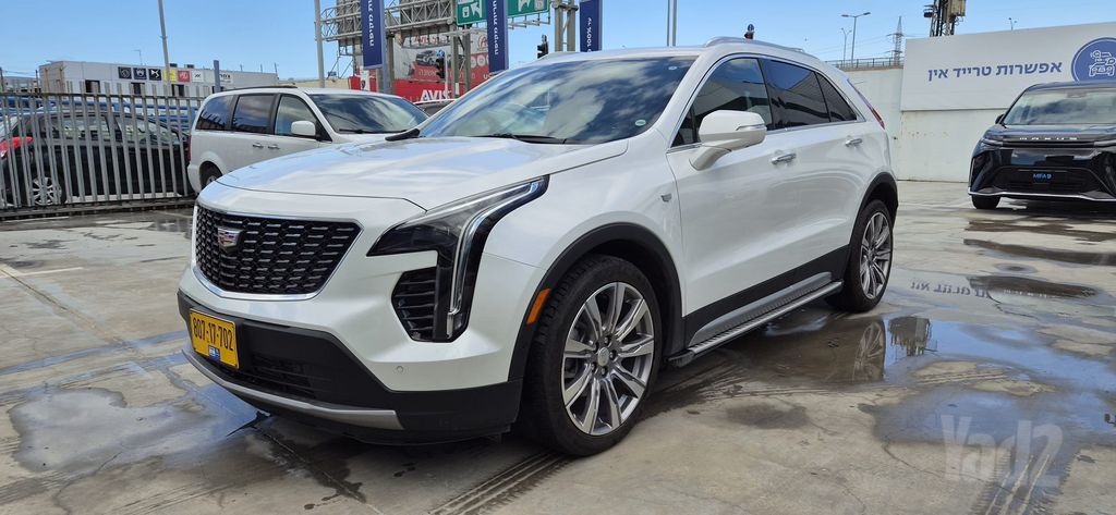 מודעת רכב קאדילק XT4