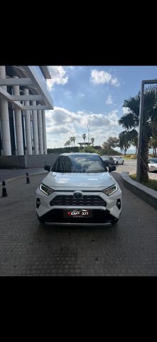 מודעת רכב טויוטה RAV4