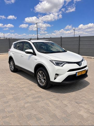 מודעת רכב טויוטה RAV4