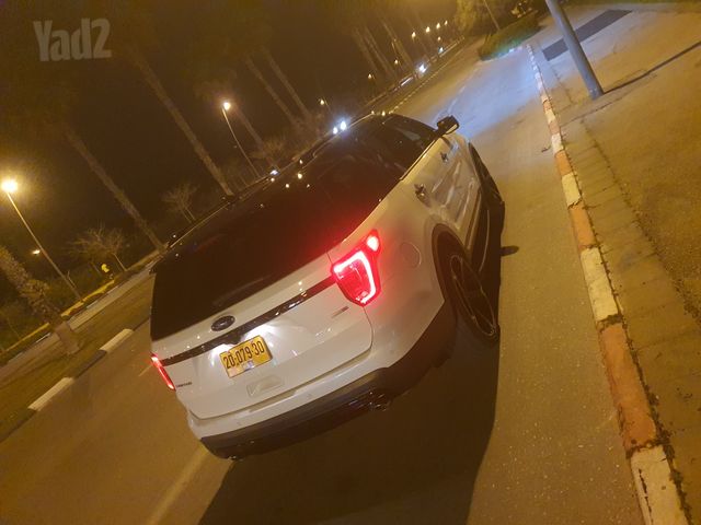 מודעת רכב פורד אקספלורר