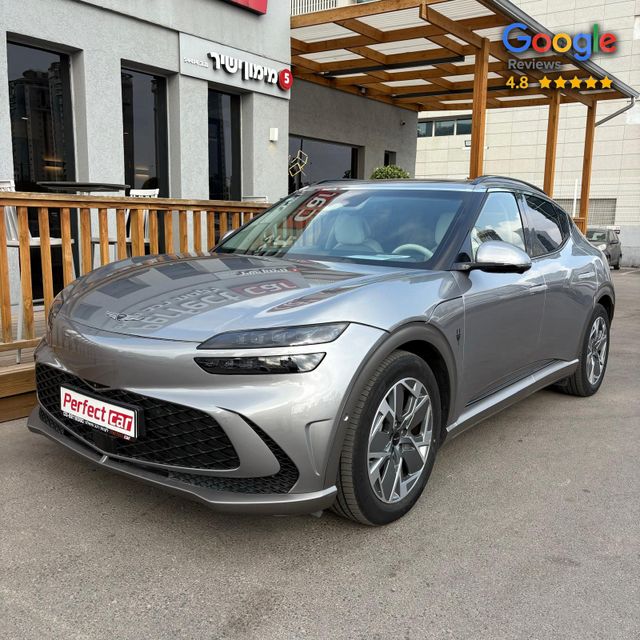 מודעת רכב ג'נסיס GV60
