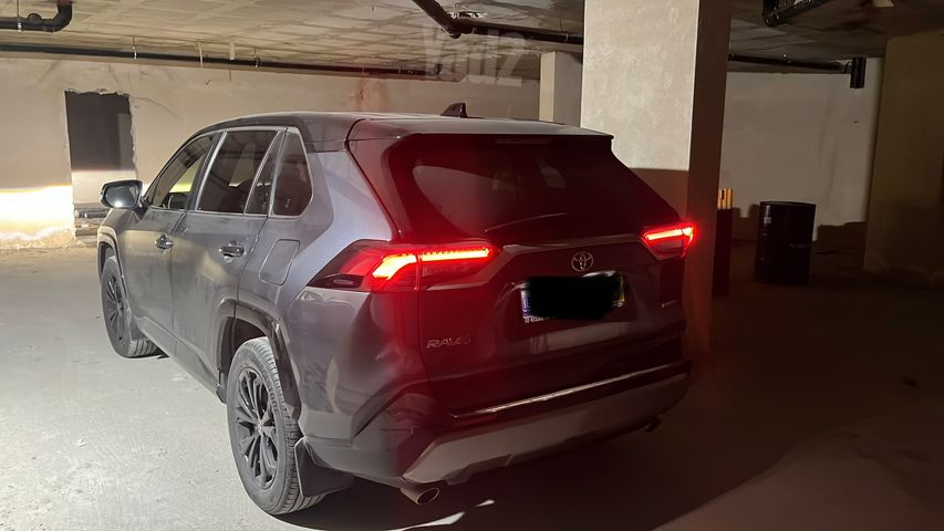 מודעת רכב טויוטה RAV4
