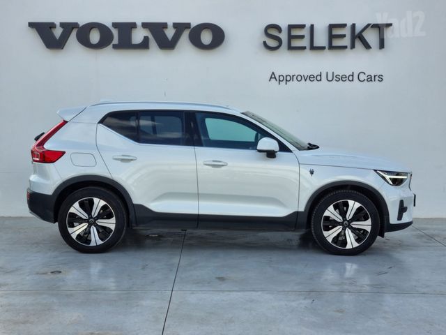מודעת רכב וולוו XC40 2