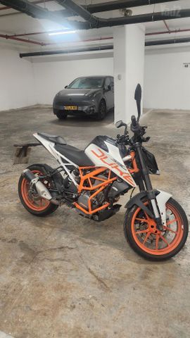 מודעת רכב KTM Naked Duke 390