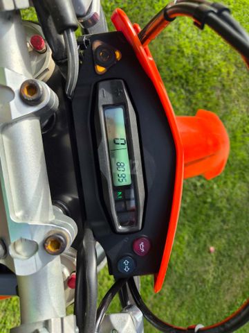 מודעת רכב KTM Enduro 690