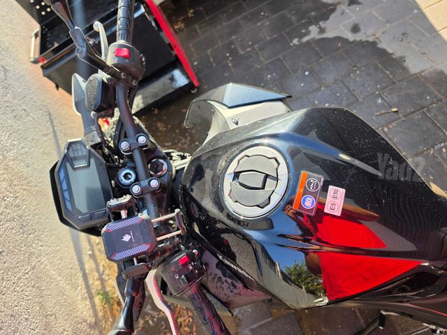 מודעת רכב קאוואסאקי Z500