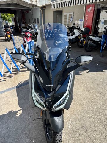 מודעת רכב הונדה FORZA125