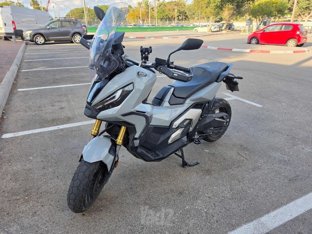 מודעת רכב הונדה X-ADV750