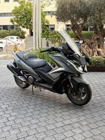 מודעת רכב קימקו AK 550
