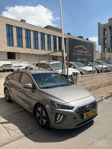 מודעת רכב יונדאי איוניק