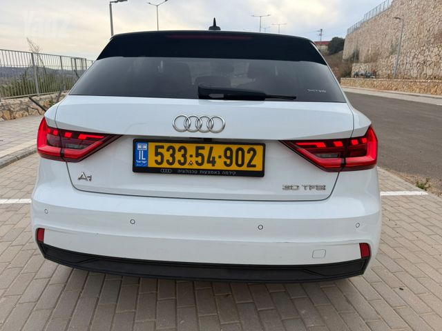 מודעת רכב אאודי A1 1