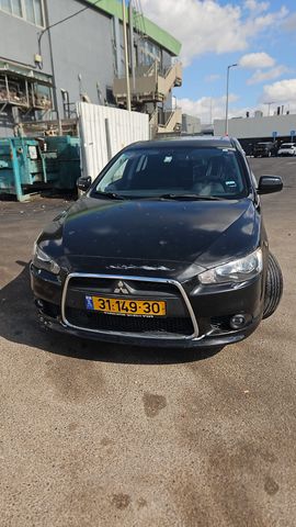מודעת רכב מיצובישי לנסר