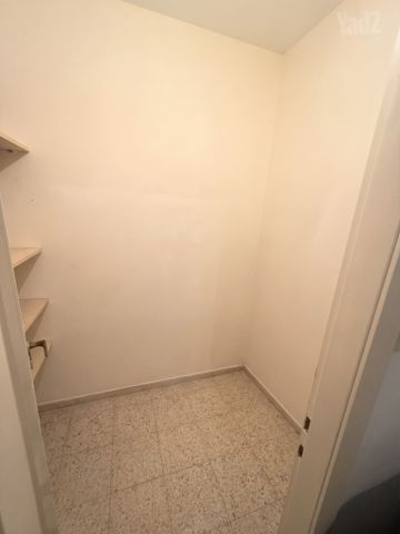 כינרת 73