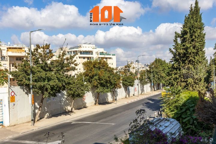 דירה למכירה בירושלים (תיווך) — 2