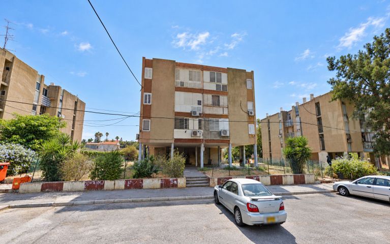 מיכאל חזני 8