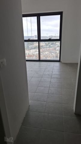 דירה