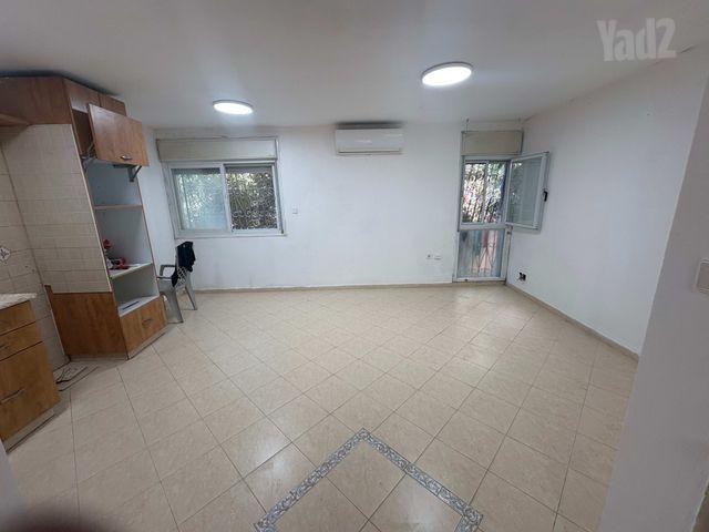 דירה להשכרה בירושלים (תיווך) — 4