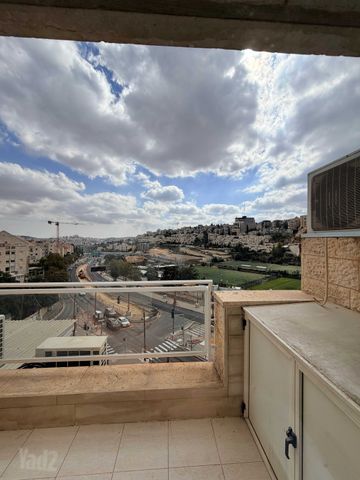 דופלקס להשכרה בירושלים (תיווך) — 3