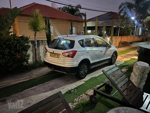 מודעת רכב סוזוקי קרוסאובר