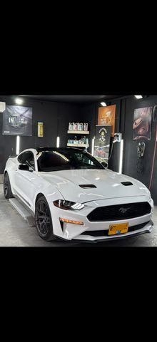 מודעת רכב פורד מוסטנג