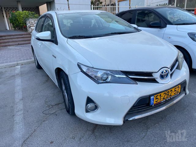 מודעת רכב טויוטה אוריס