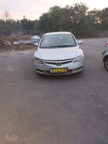 סיוויק LS אוט׳ 1.8 (140 כ״ס)