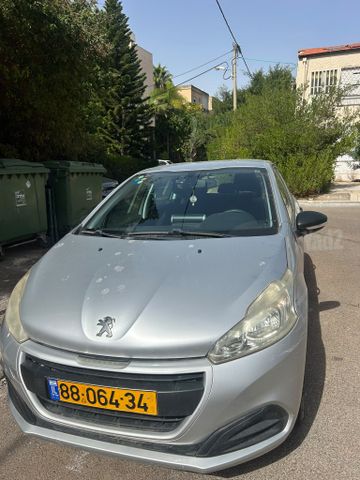 מודעת רכב פיג'ו 208