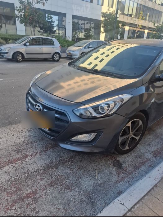 מודעת רכב יונדאי i30