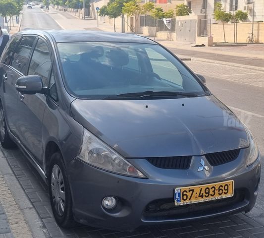 מודעת רכב מיצובישי גרנדיס