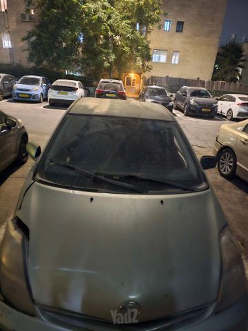 מודעת רכב טויוטה פריוס