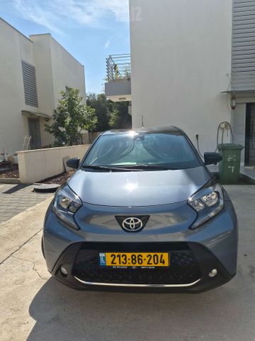 אייגו X Plus אוט׳ 1.0 (72 כ״ס)