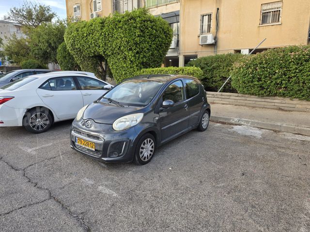 מודעת רכב סיטרואן C1