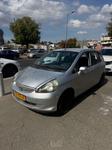 מודעת רכב הונדה ג'אז
